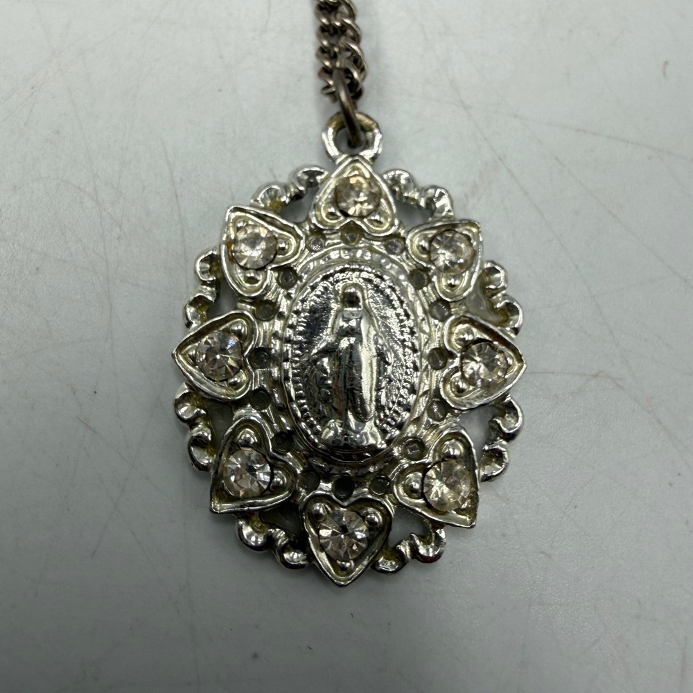 Vtg Silver Tone Miraculous Medal Virgin Mary Rhinestone Pendant Necklace 22in